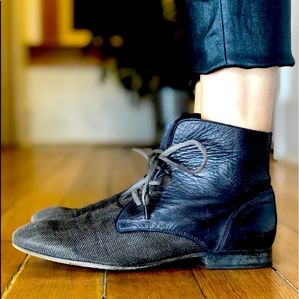 🤎 HUDSON LINEN & LEATHER BOOTIES